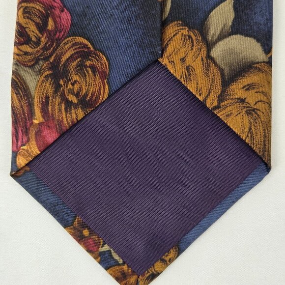 Pierre Cardin 100% Silk Men's Tie Red Gold Floral Pattern Navy Blue Background - Picture 7 of 9
